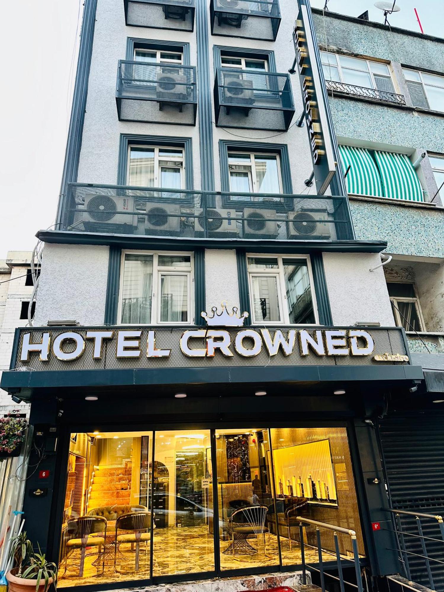 Crowned Exclusive Hotel 2*
